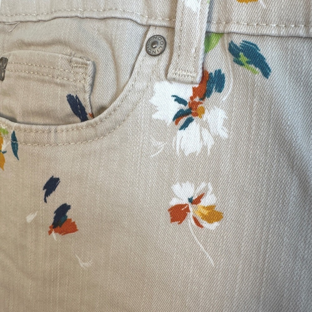 Bandolino Mandie Capri Pants Blue Rust Floral Print Stretch Cropped Tan SZ 14 - Picture 3 of 6